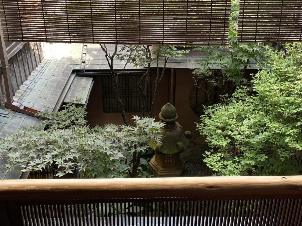 courtyard garden of Shima