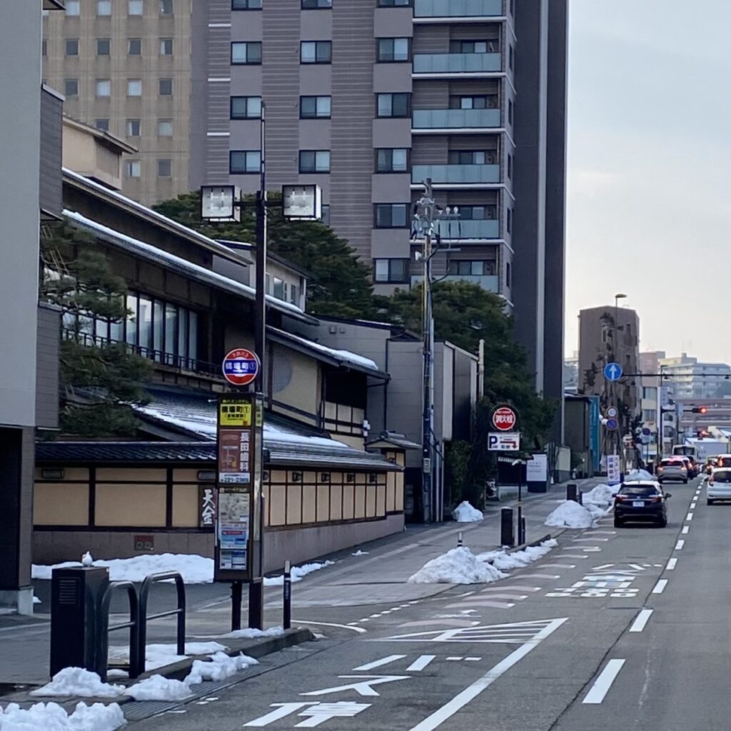 Hashibacho Kinjoro-mae (RL5) Bus Stop